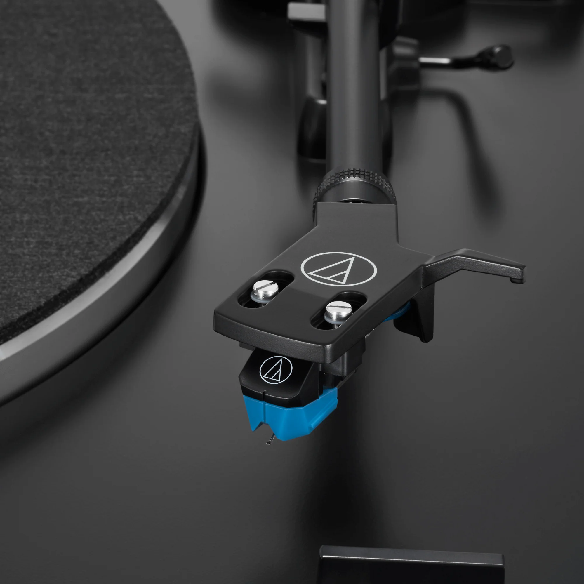 Audio-Technica AT-LP3XBT Automatic Belt-Drive Turntable (Wireless & Analog) - Black (AT-LP3XBT-BK) - Image 3
