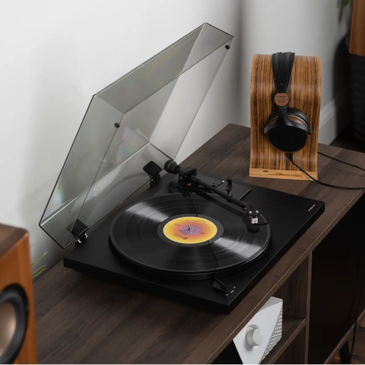 SpinDeck 2 Semi-Automatic Turntable - Image 8