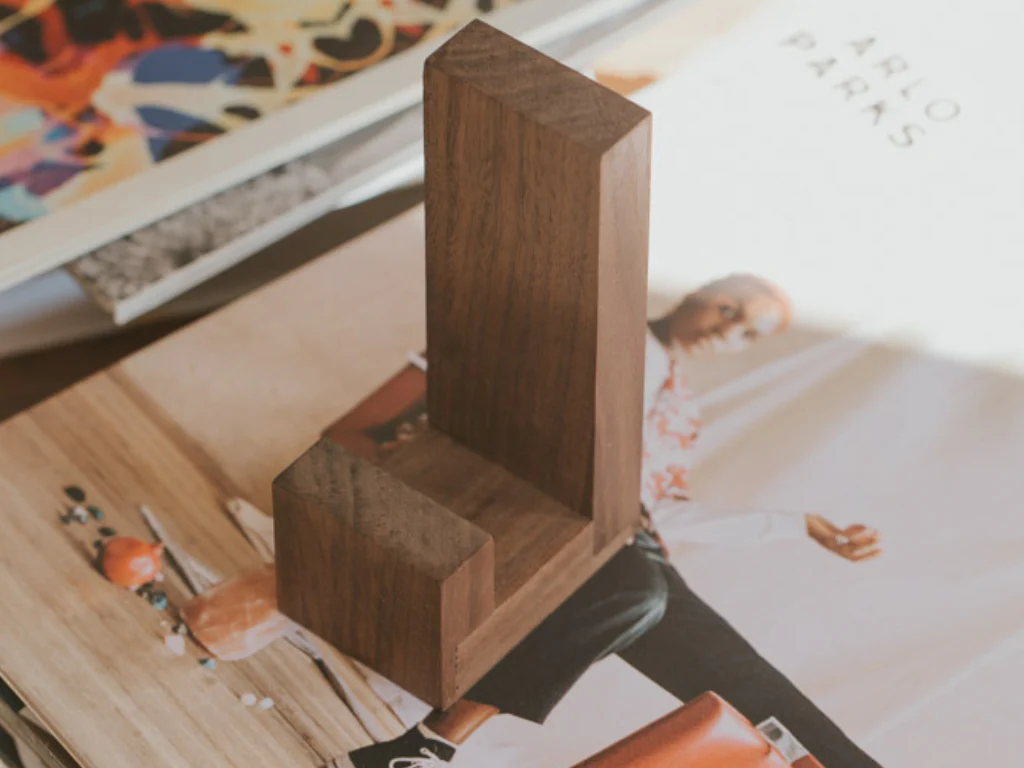 Tabletop Record Stand - Image 4